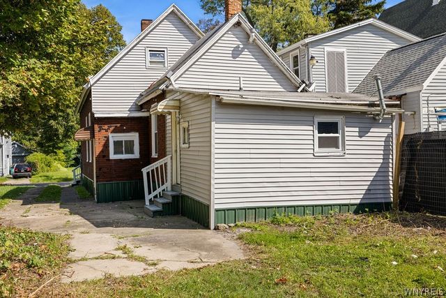 104 Pershing Avenue, Buffalo, NY 14211