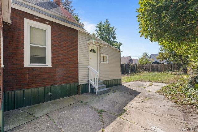 104 Pershing Avenue, Buffalo, NY 14211