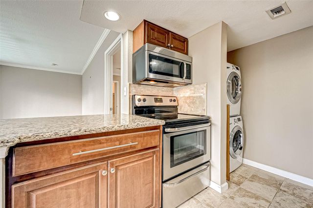 2503 Mccue Road 35, Houston, TX 77056