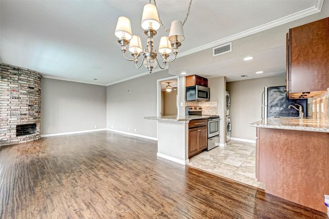 2503 Mccue Road 35, Houston, TX 77056