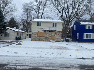 12039 Rockland, Redford, MI 48239