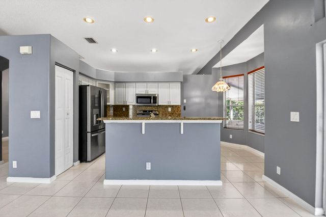 6778 Las Colinas Street, Lake Worth, FL 33463