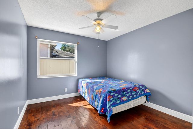 6778 Las Colinas Street, Lake Worth, FL 33463