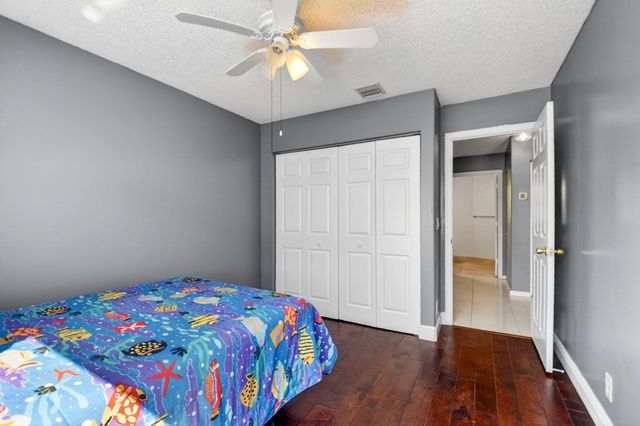 6778 Las Colinas Street, Lake Worth, FL 33463