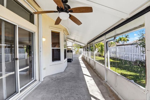 6778 Las Colinas Street, Lake Worth, FL 33463