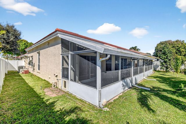 6778 Las Colinas Street, Lake Worth, FL 33463