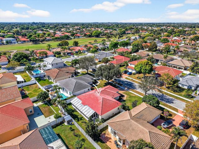 6778 Las Colinas Street, Lake Worth, FL 33463