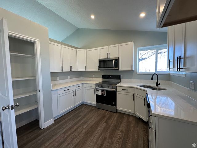 3285 S 5565 W, West Valley City, UT 84120