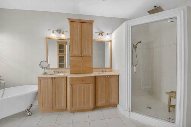 954 Cypress Drive, Delray Beach, FL 33483