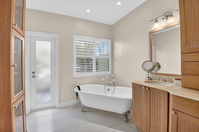 954 Cypress Drive, Delray Beach, FL 33483