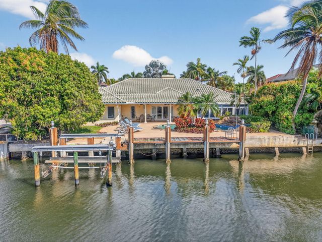 954 Cypress Drive, Delray Beach, FL 33483