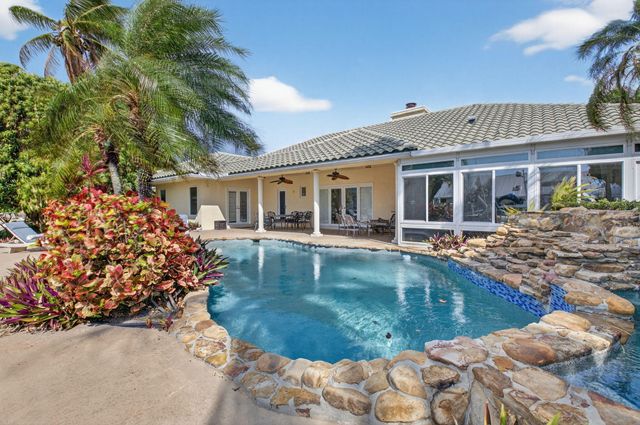 954 Cypress Drive, Delray Beach, FL 33483