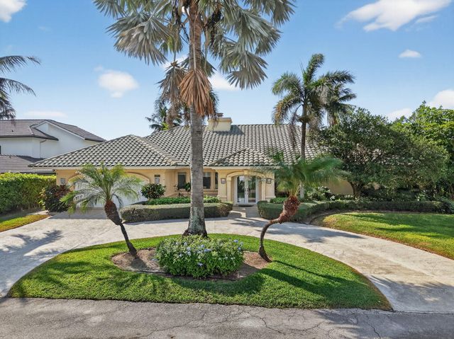 954 Cypress Drive, Delray Beach, FL 33483