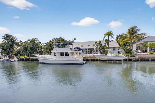 954 Cypress Drive, Delray Beach, FL 33483