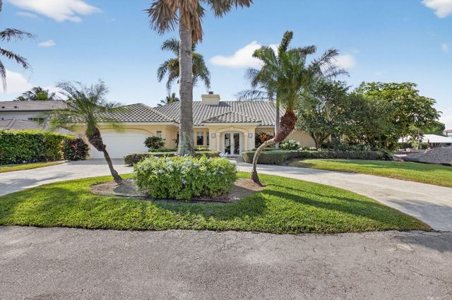 954 Cypress Drive, Delray Beach, FL 33483
