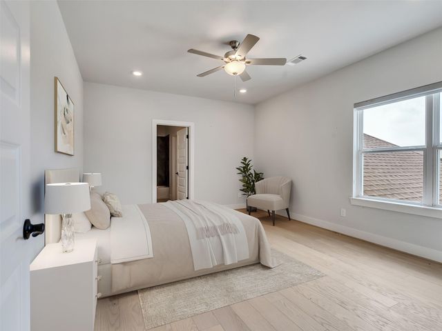 10322 Forest Lake Drive, Missouri City, TX 77459