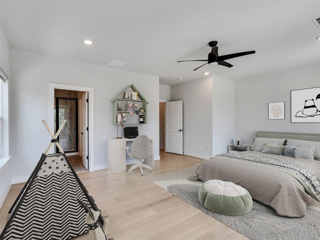 10322 Forest Lake Drive, Missouri City, TX 77459