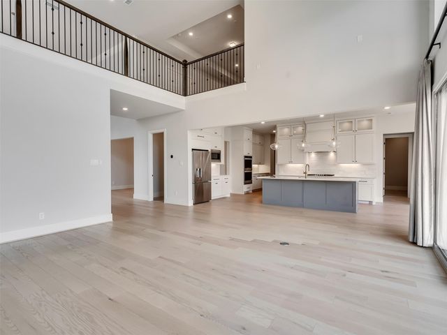 10322 Forest Lake Drive, Missouri City, TX 77459