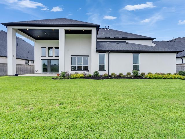 10322 Forest Lake Drive, Missouri City, TX 77459
