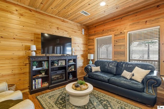 598 PLEASURE ISLAND DRIVE, Farmerville, LA 71241