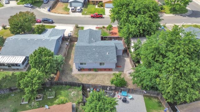 2609 Stingray Ct, Sacramento, CA 95826