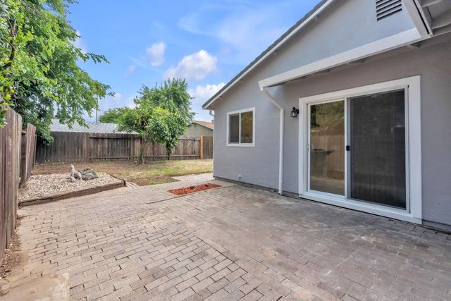 2609 Stingray Ct, Sacramento, CA 95826