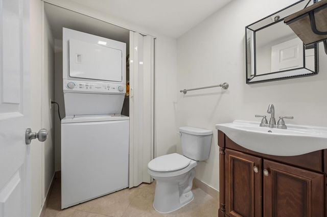 1907 19th Lane, Palm Beach Gardens, FL 33418