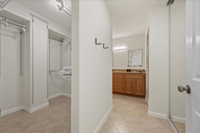 1907 19th Lane, Palm Beach Gardens, FL 33418