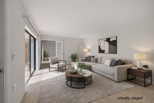 1907 19th Lane, Palm Beach Gardens, FL 33418