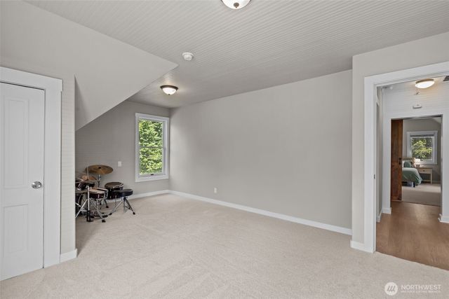 33724 SE Hudson Road, Ravensdale, WA 98051