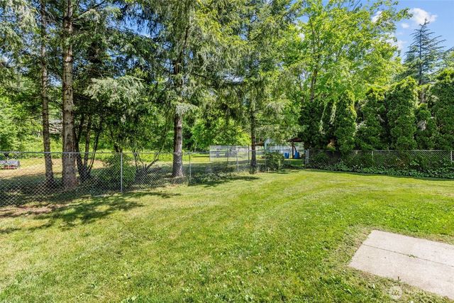33724 SE Hudson Road, Ravensdale, WA 98051