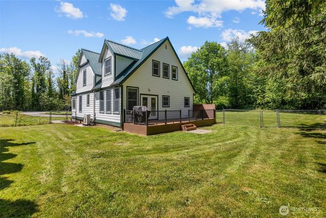33724 SE Hudson Road, Ravensdale, WA 98051