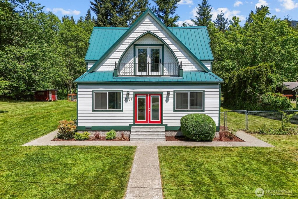 33724 SE Hudson Road, Ravensdale, WA 98051