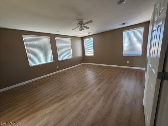 9196 Grand Sunburst Court, Las Vegas, NV 89149