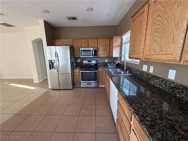 9196 Grand Sunburst Court, Las Vegas, NV 89149