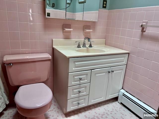 661 Clinton Place, Ridgefield, NJ 07657