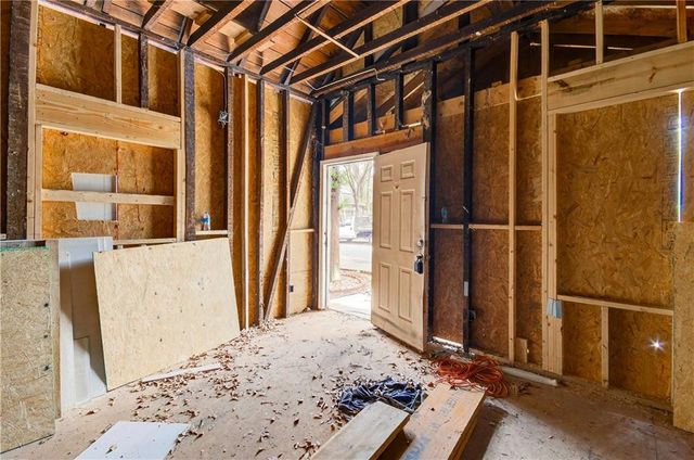 913 Smith SW Street, Atlanta, GA 30310