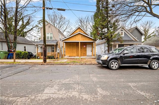 913 Smith SW Street, Atlanta, GA 30310