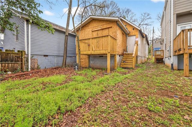 913 Smith SW Street, Atlanta, GA 30310