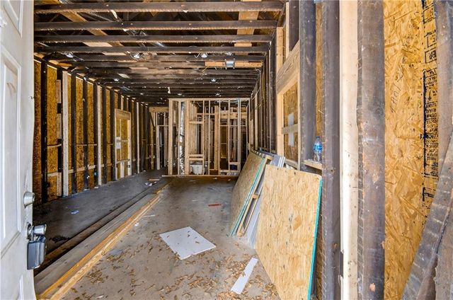 913 Smith SW Street, Atlanta, GA 30310