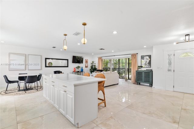1731 Clearwater Harbor Dr, Largo, FL 33770