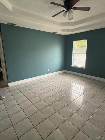 209 Carolina Avenue, Mission, TX 78572