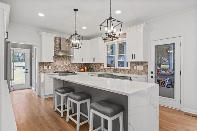 4030 Scenic View Court, Cumming, GA 30028