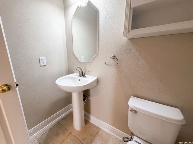 13419 STAR HEIGHTS DR, San Antonio, TX 78230