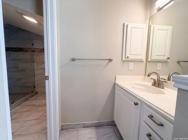 13419 STAR HEIGHTS DR, San Antonio, TX 78230