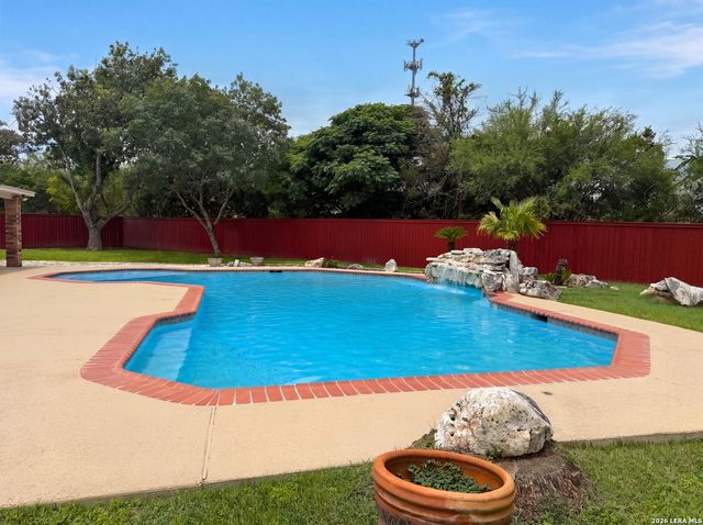 13419 STAR HEIGHTS DR, San Antonio, TX 78230