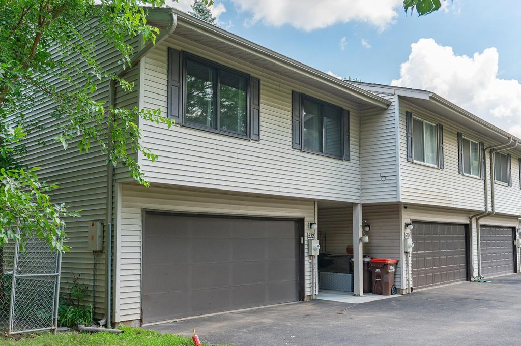 532 Pleasant Drive, Hastings, MN 55033 — exterior