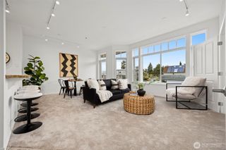 1201 13th Street #301, Bellingham, WA 98225