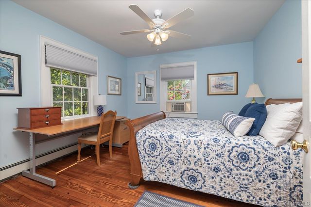 72 Broadway, Rockville Centre, NY 11570