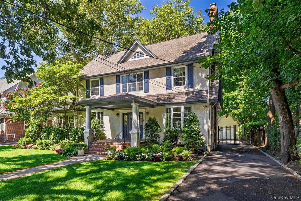 72 Broadway, Rockville Centre, NY 11570 — photo 4